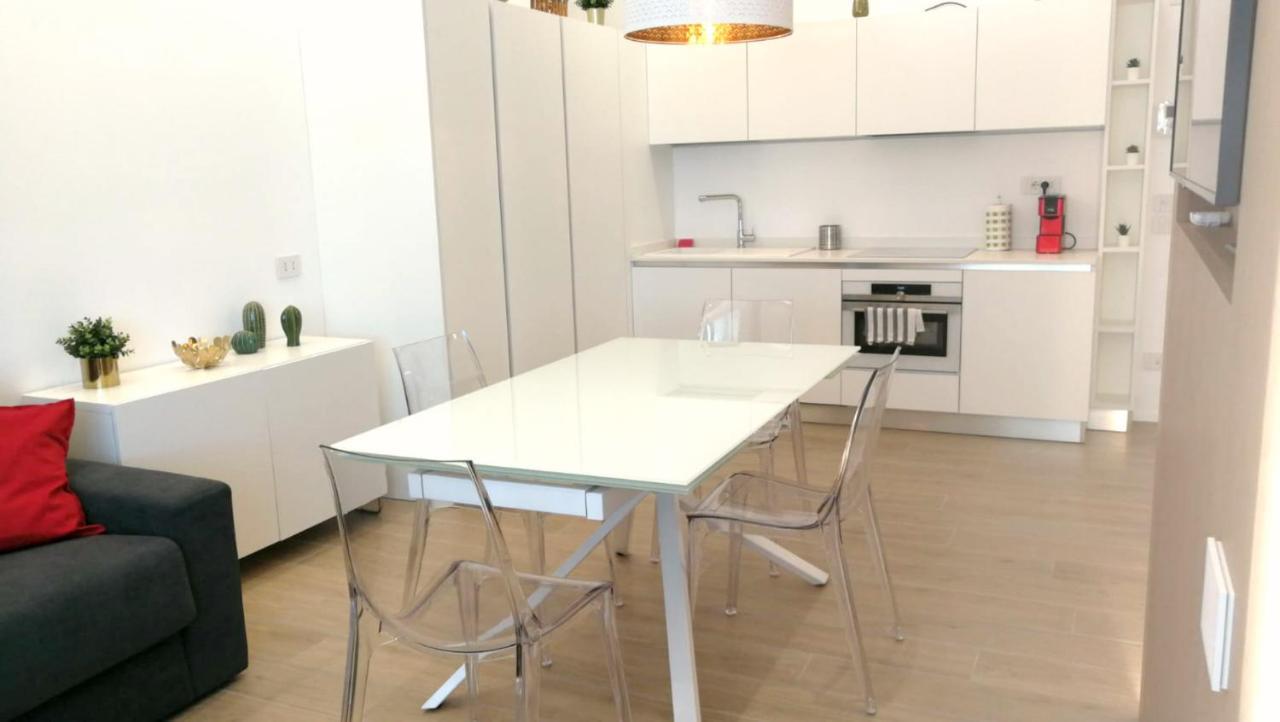 Arcioun Suite Riccione Bagian luar foto