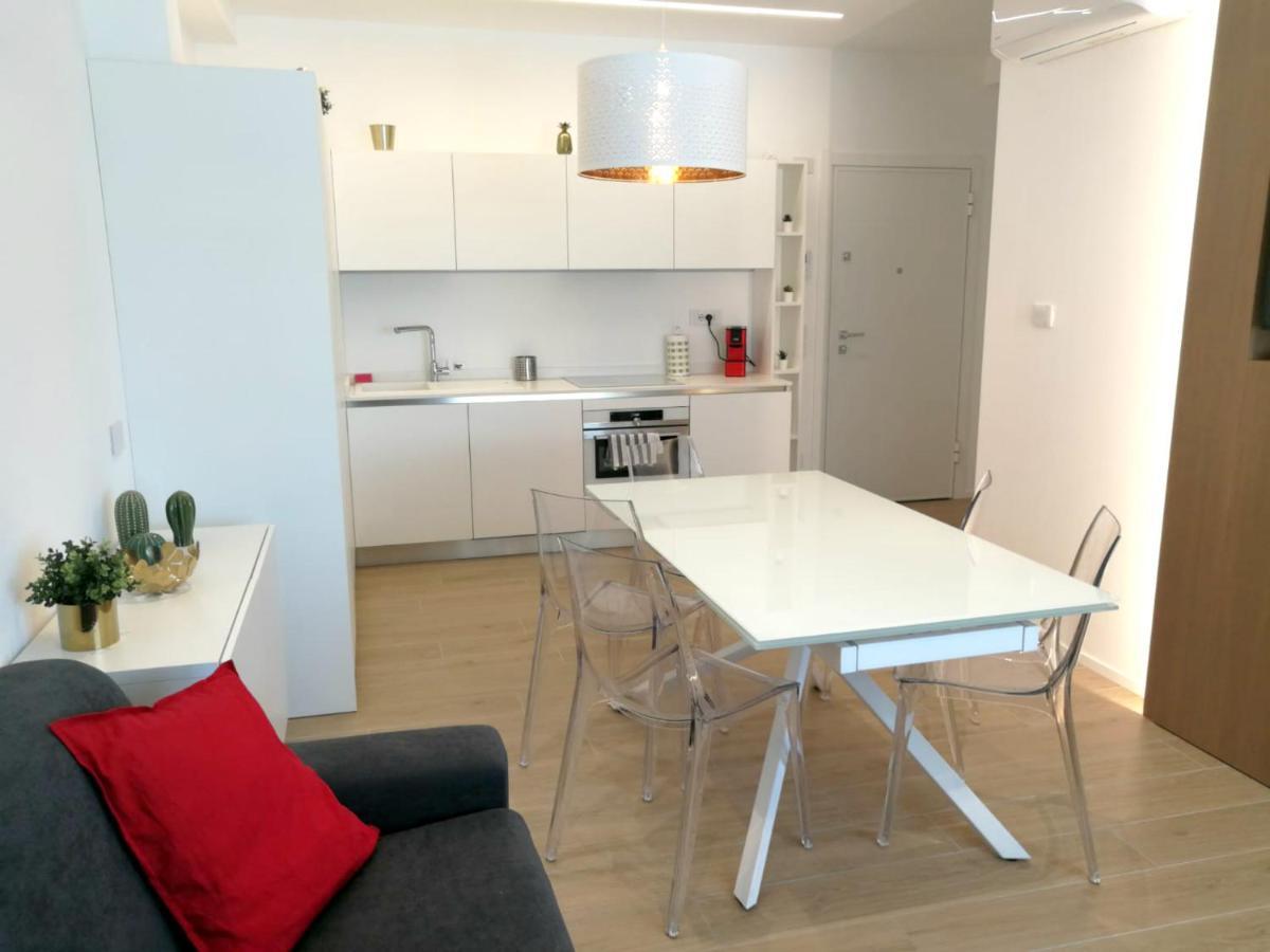 Arcioun Suite Riccione Bagian luar foto
