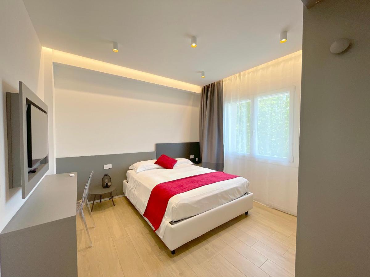 Arcioun Suite Riccione Bagian luar foto